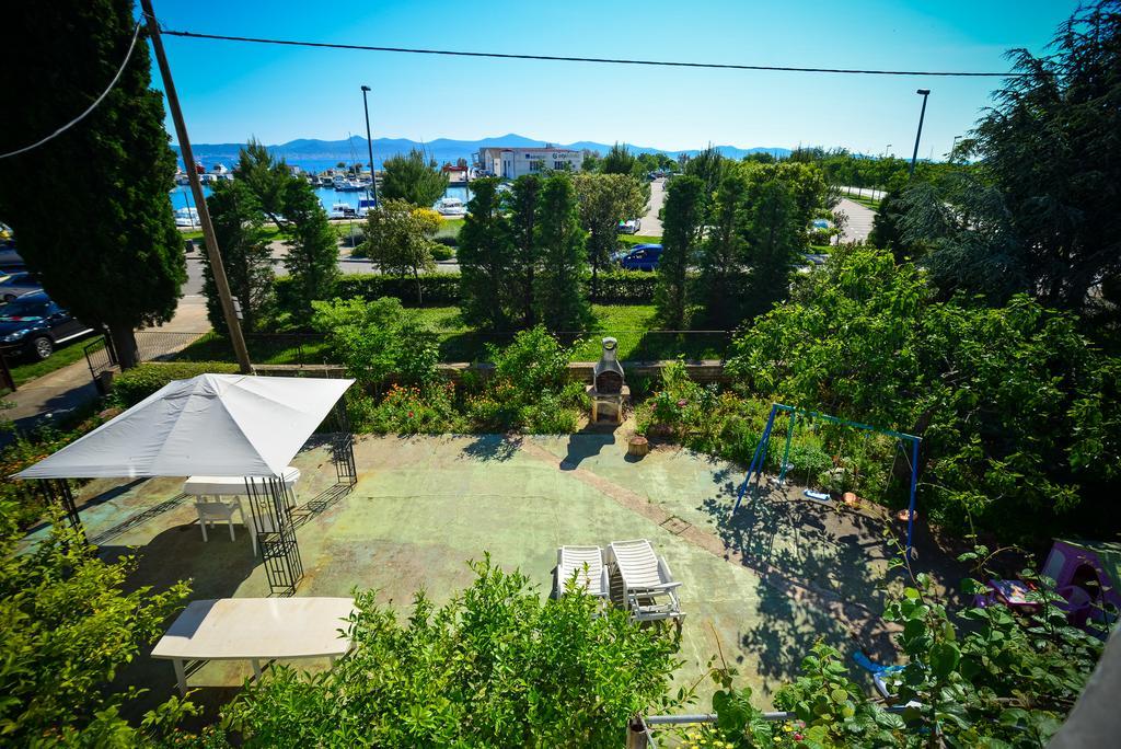 Villa Benelux Zadar Bagian luar foto