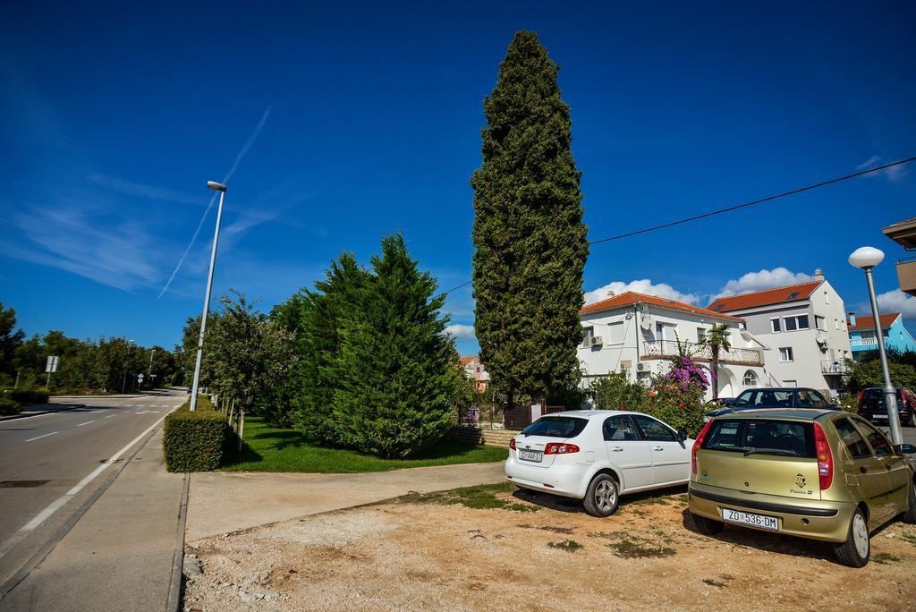 Villa Benelux Zadar Bagian luar foto