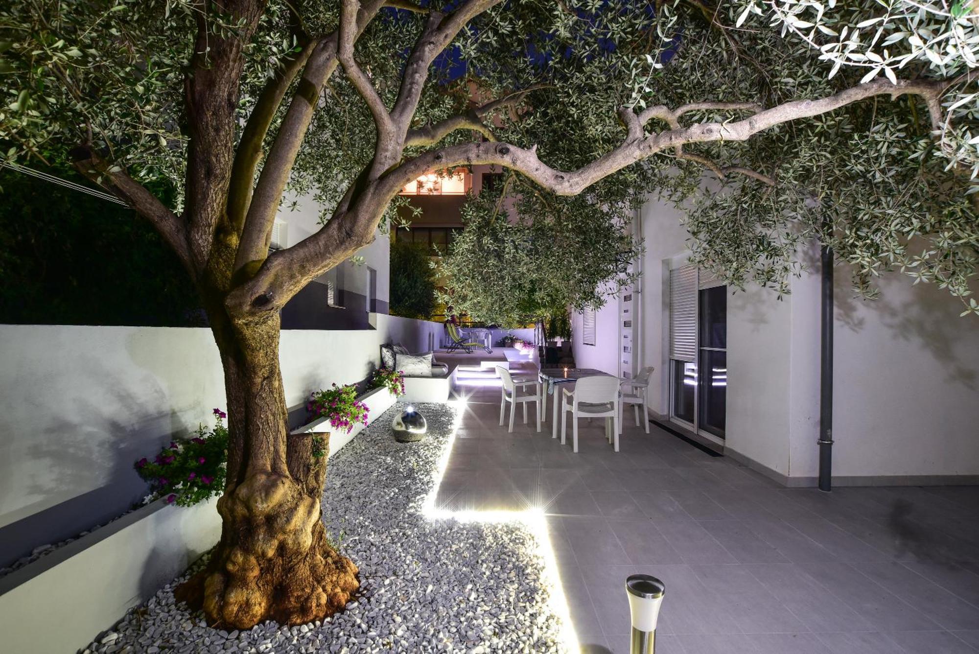 Villa Benelux Zadar Bagian luar foto
